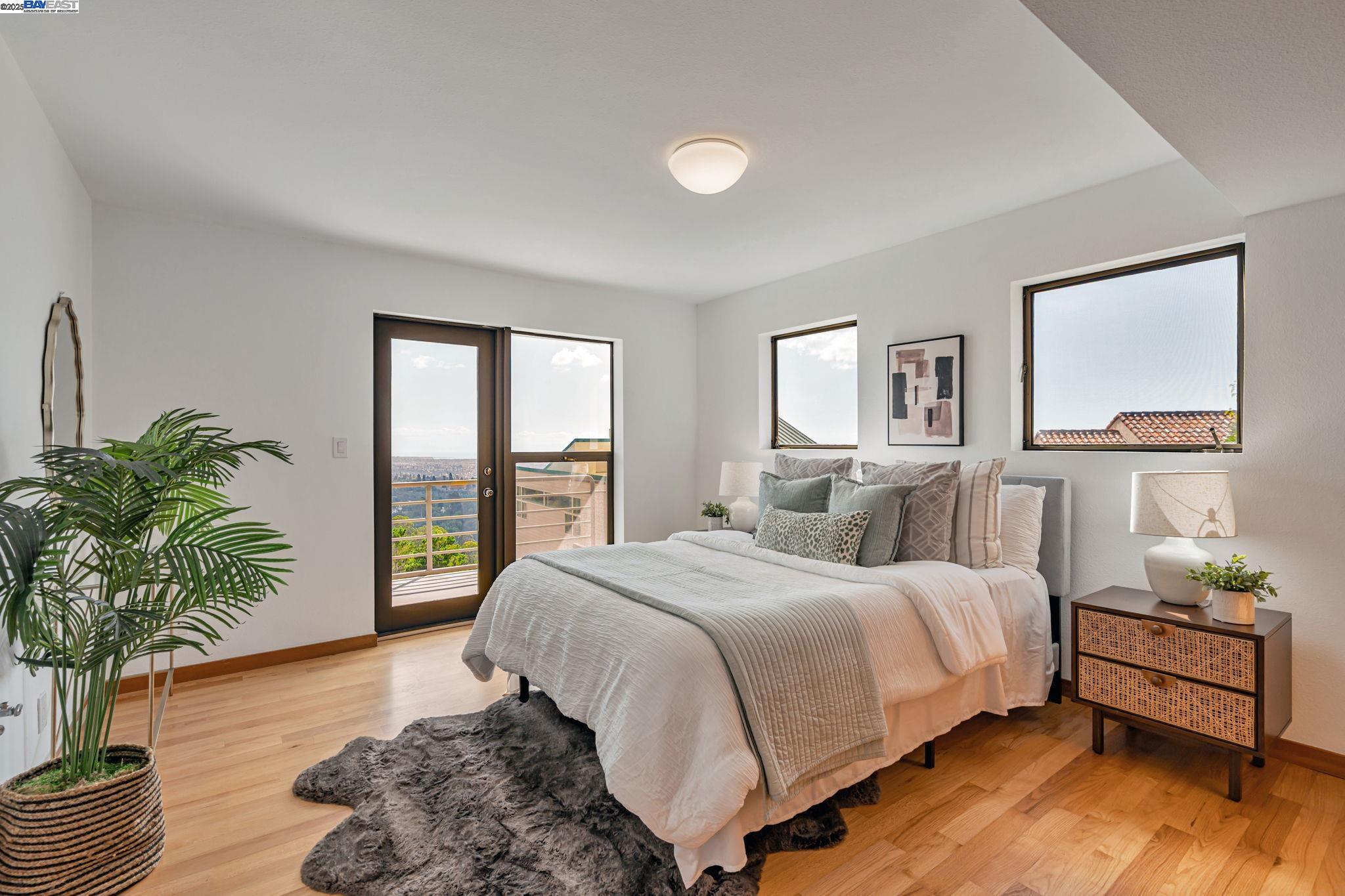 1522 Grand View Drive Berkeley, CA 94705 - Photo 30 of 56