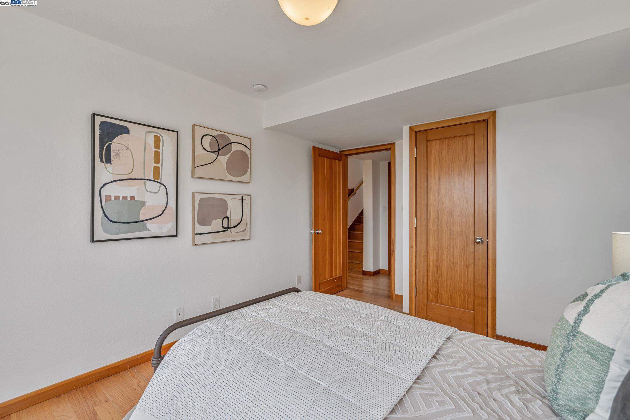 1522 Grand View Drive Berkeley, CA 94705 - Photo 33 of 56