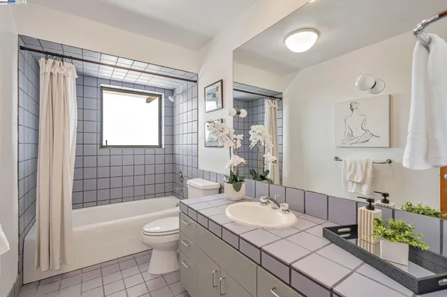 $1,895,000 | 1522 Grand View Drive, Berkeley, CA 94705