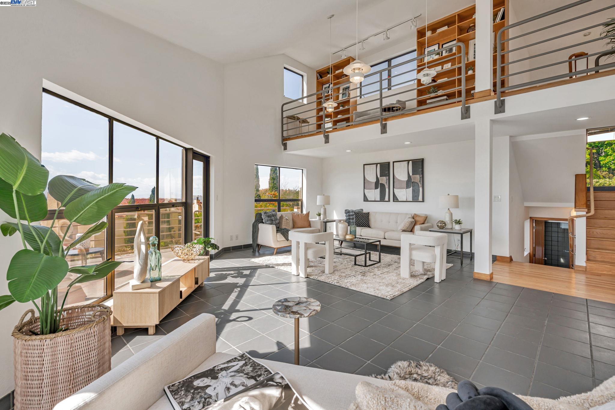 1522 Grand View Drive Berkeley, CA 94705 - Photo 9 of 56