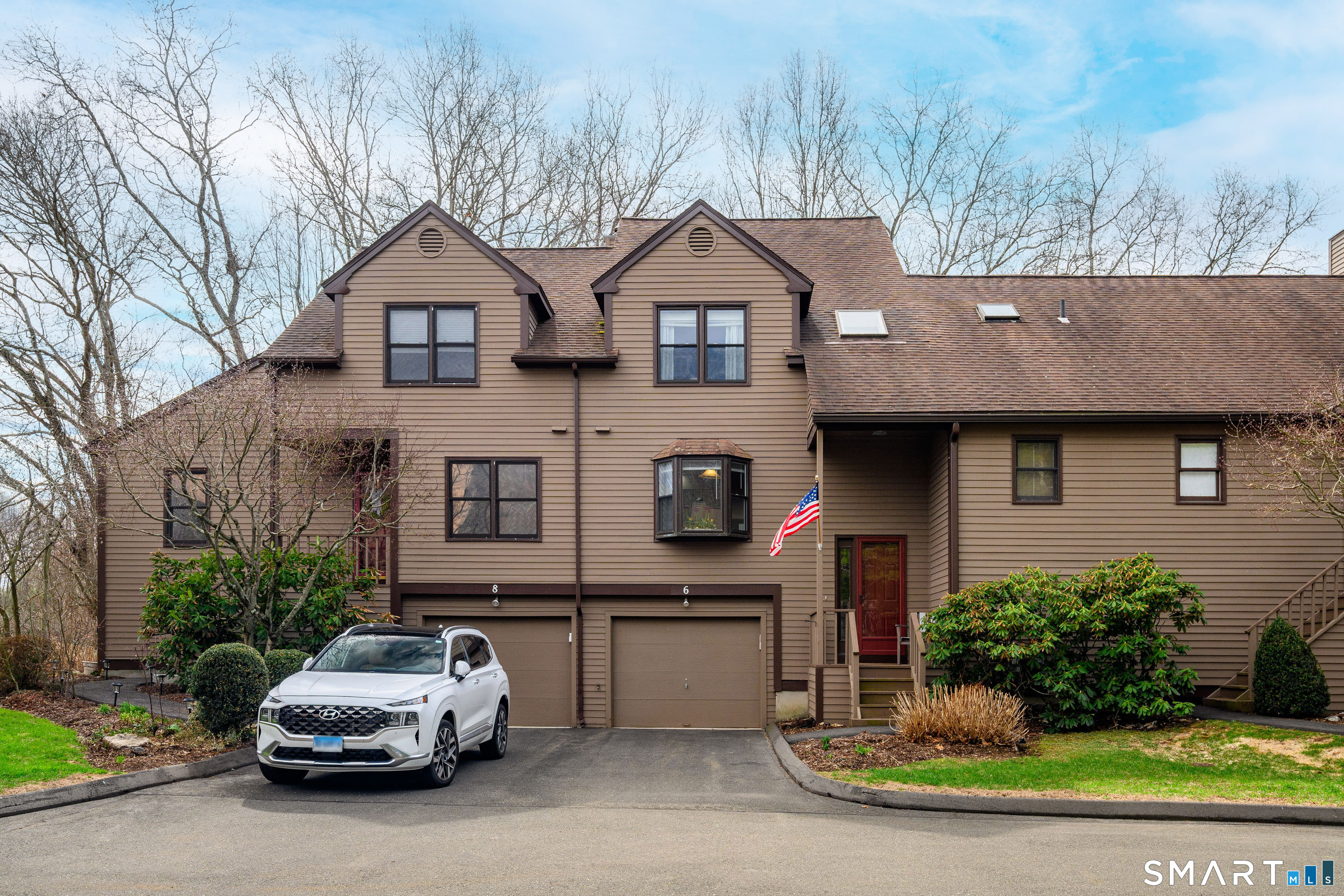 6 Echowoods Circle, Unit 6 Monroe, CT 06468 - Photo 2 of 25 a view of multiple house