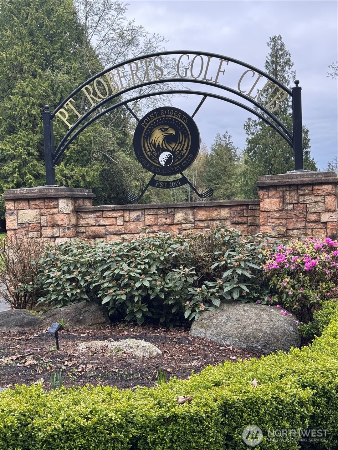 731 Kendor Drive Point Roberts, WA 98281 - Photo 37 of 40 a view of a garden