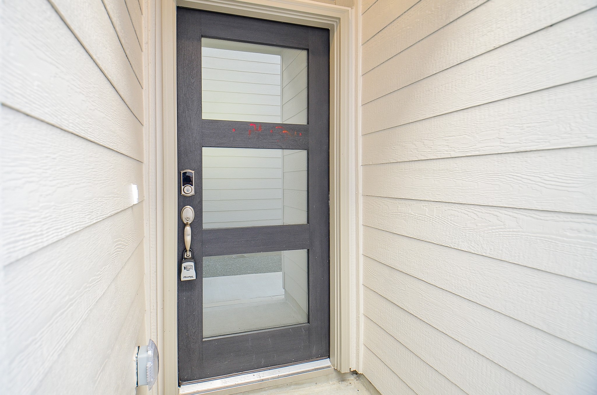 3107 Boulder Rnch Drive Houston, TX 77063 - Photo 4 of 40 a view of front door