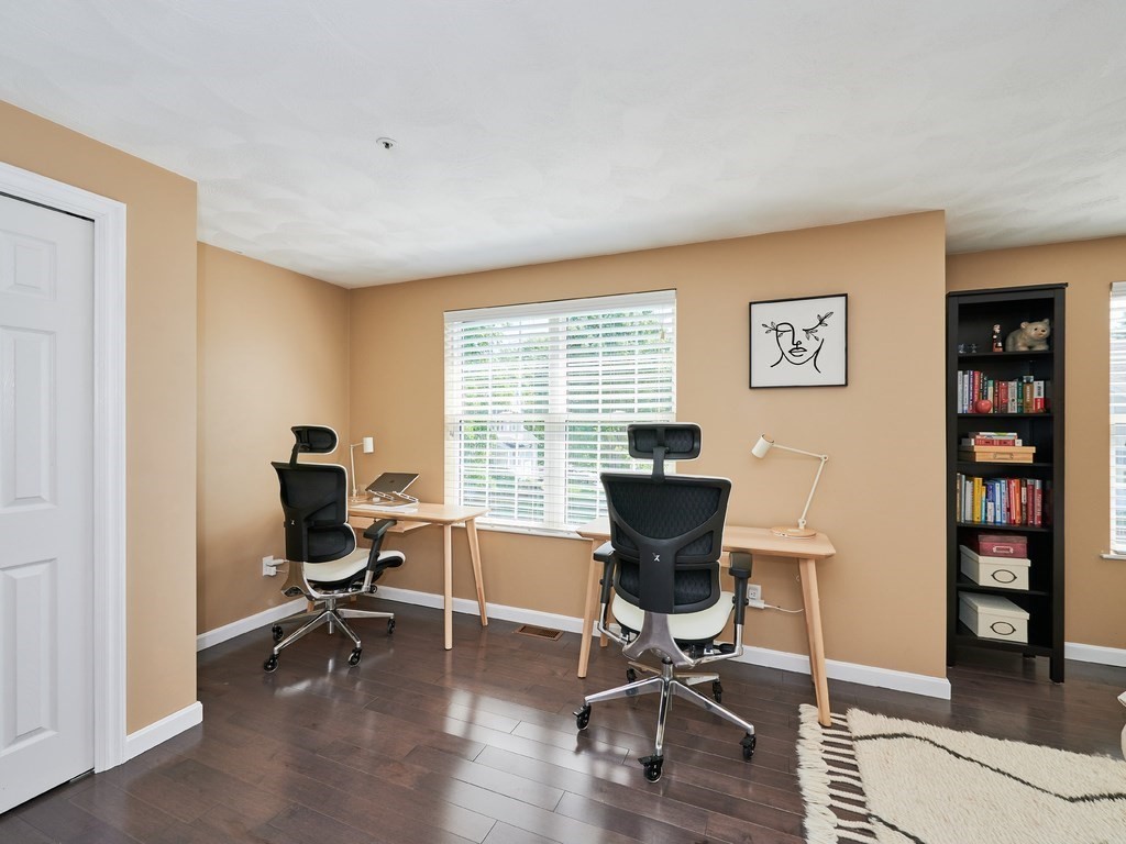 22 Bucklin Road North Andover, MA 01845 - Photo 23 of 37