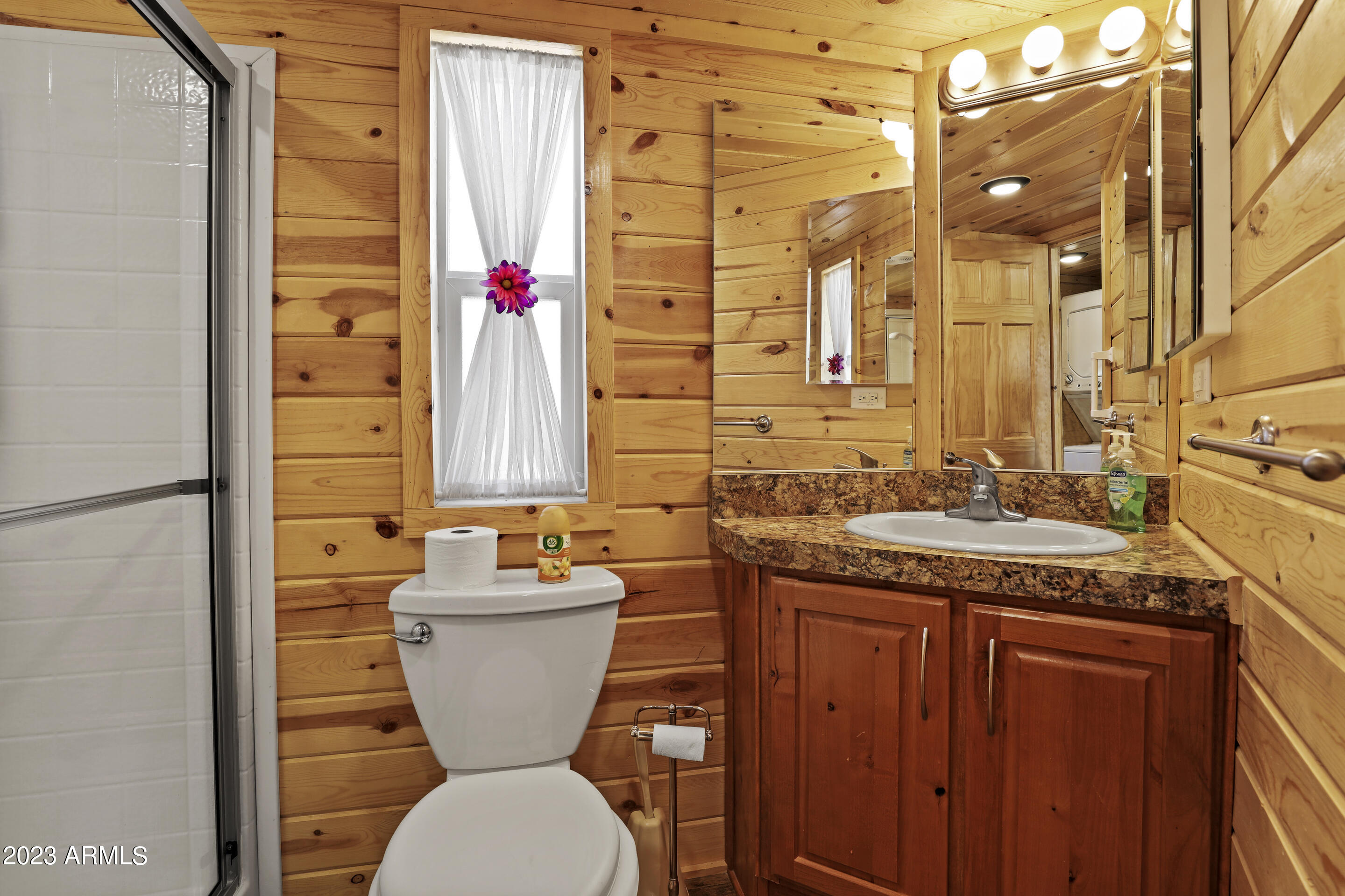 3500 Old County Road, Unit 20 Pine, AZ 85544 - Photo 27 of 27 Bathroom