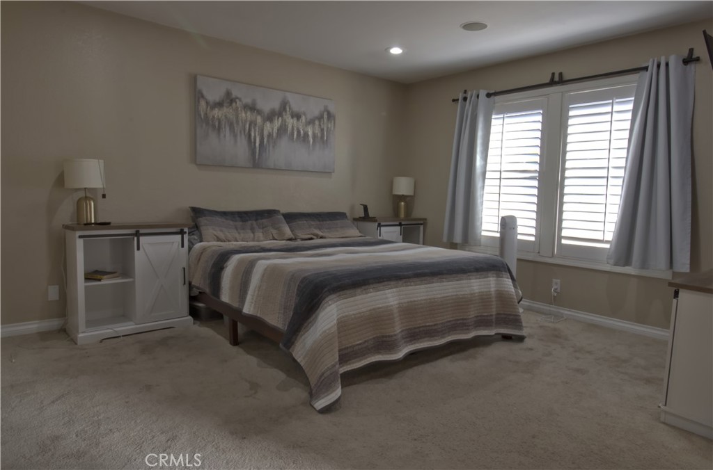 16429 Trelaney Road Fontana, CA 92337 - Photo 14 of 29 Gallery Image 14