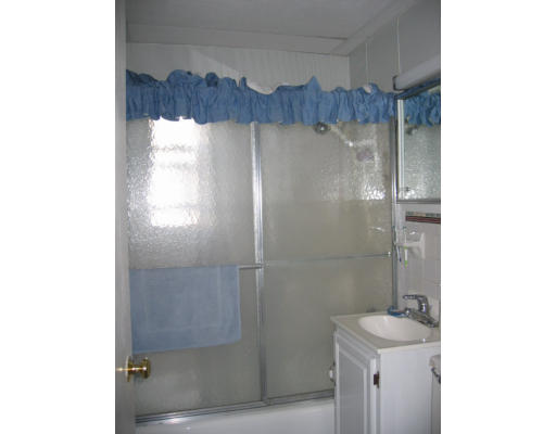 9 Jacqueline Road, Unit A Waltham, MA 02452 - Photo 4 of 9