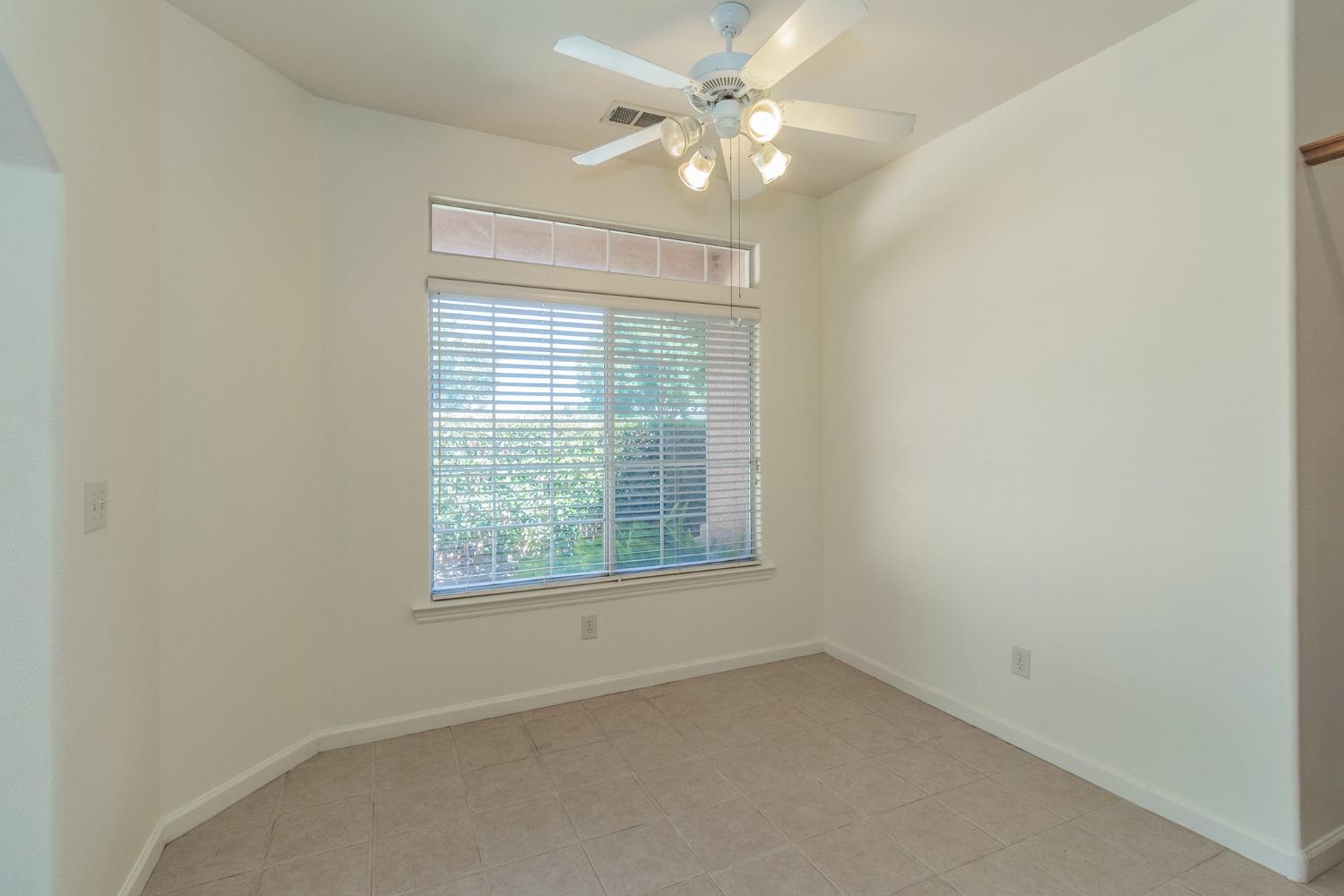 114 Twins Court Reedley, CA 93654 - Photo 9 of 25 Gallery Image 9