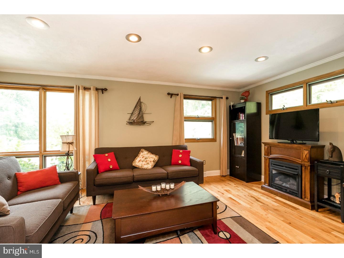 75 North Russell Road Phoenixville, PA 19460 - Photo 10 of 25 Family Room