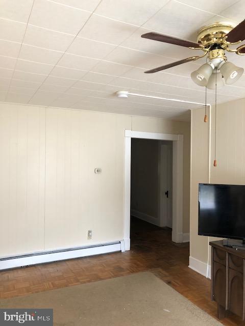 2806 Paper Mill Road Phoenix, MD 21131 - Photo 4 of 50 Living room