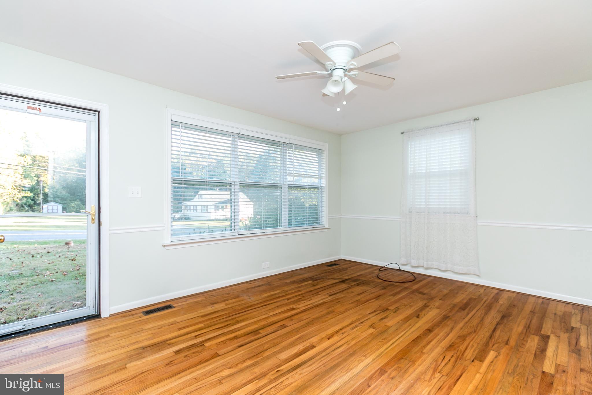 2806 Paper Mill Road Phoenix, MD 21131 - Photo 32 of 50 Front door enters into living room of Shed
