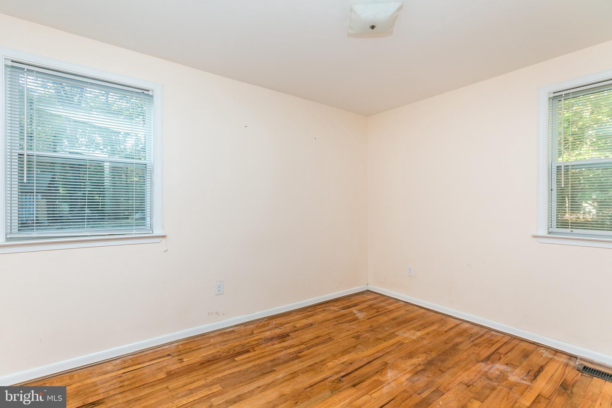 2806 Paper Mill Road Phoenix, MD 21131 - Photo 40 of 50 Bedroom of Shed