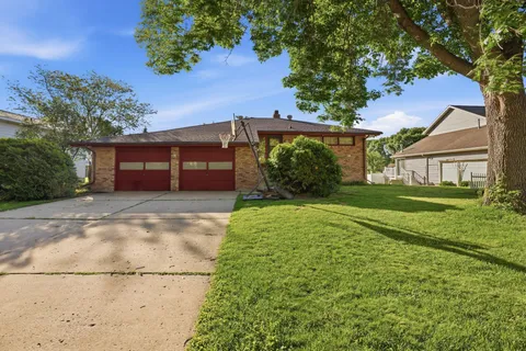 $180,000 | 108 31st Street Northwest, Willmar, MN 56201