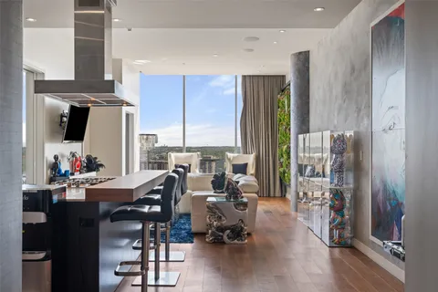$950,000 | 210 Lavaca Street, Unit 2203, Austin, TX 78701