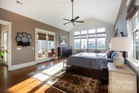 $1,595,000 | 2852 Attaberry Drive, Charlotte, NC 28205