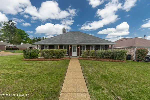 $2,095 | 251 August Drive, Brandon, MS 39042