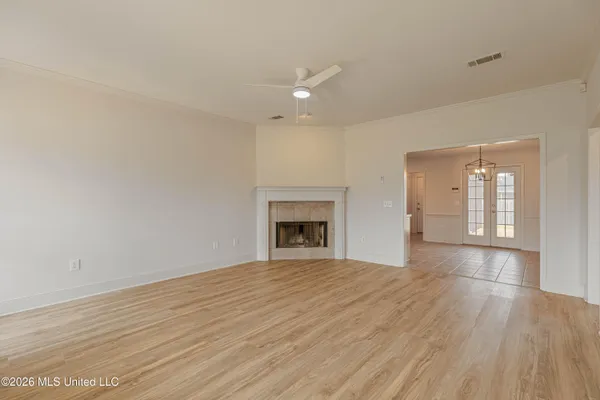 $2,095 | 251 August Drive, Brandon, MS 39042