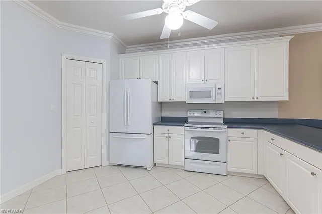 $2,495 | 14996 Summit Pl Circle, Unit 7, Naples, FL 34119