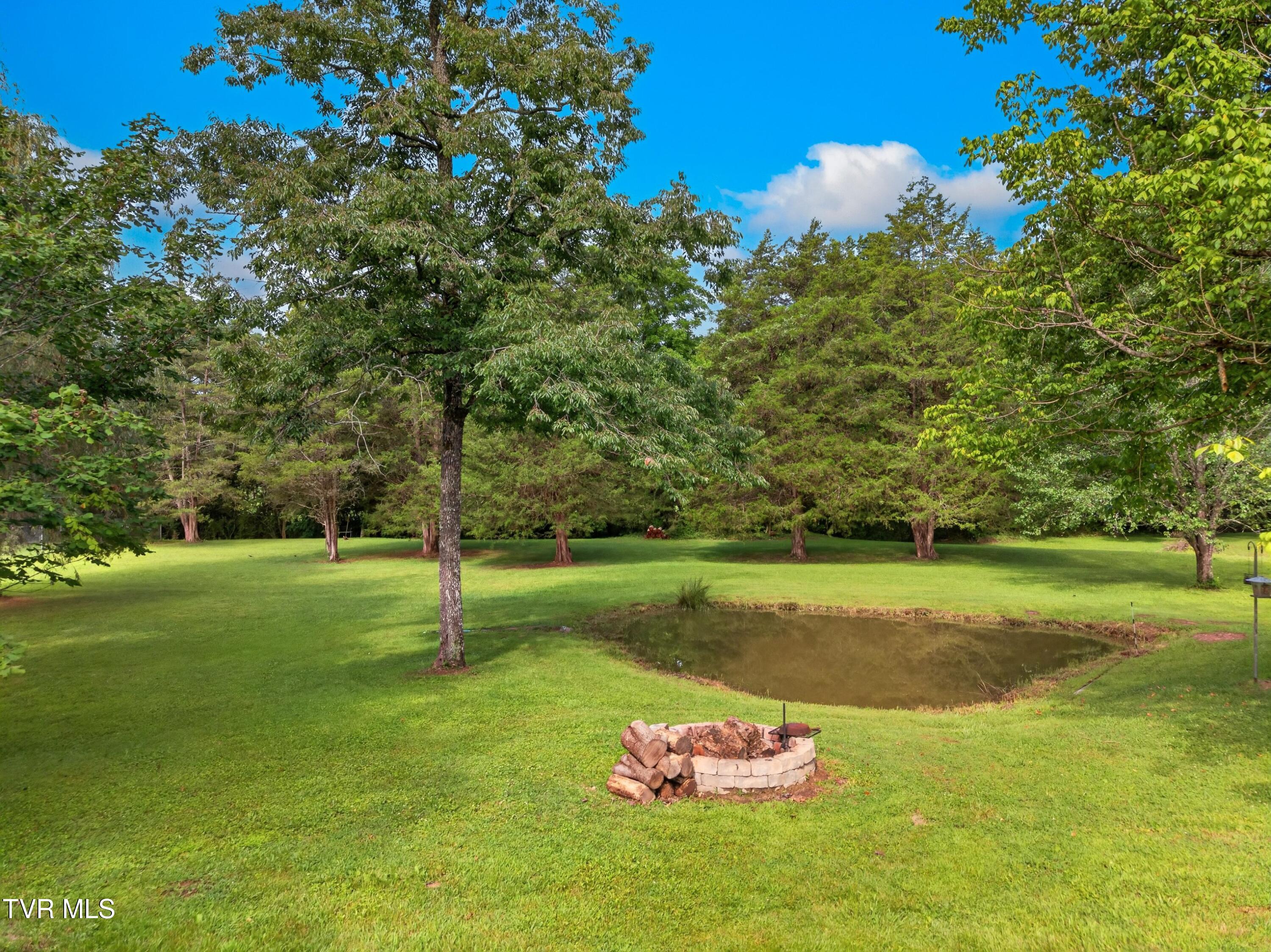 267 Pine Ridge Road Clinton, TN 37716 - Photo 34 of 37 033-267PineRidgeRoad-Clinton-TN-37716-SM