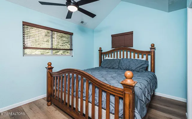 $1,100,000 | 143 North Bridge Lane, La Follette, TN 37766