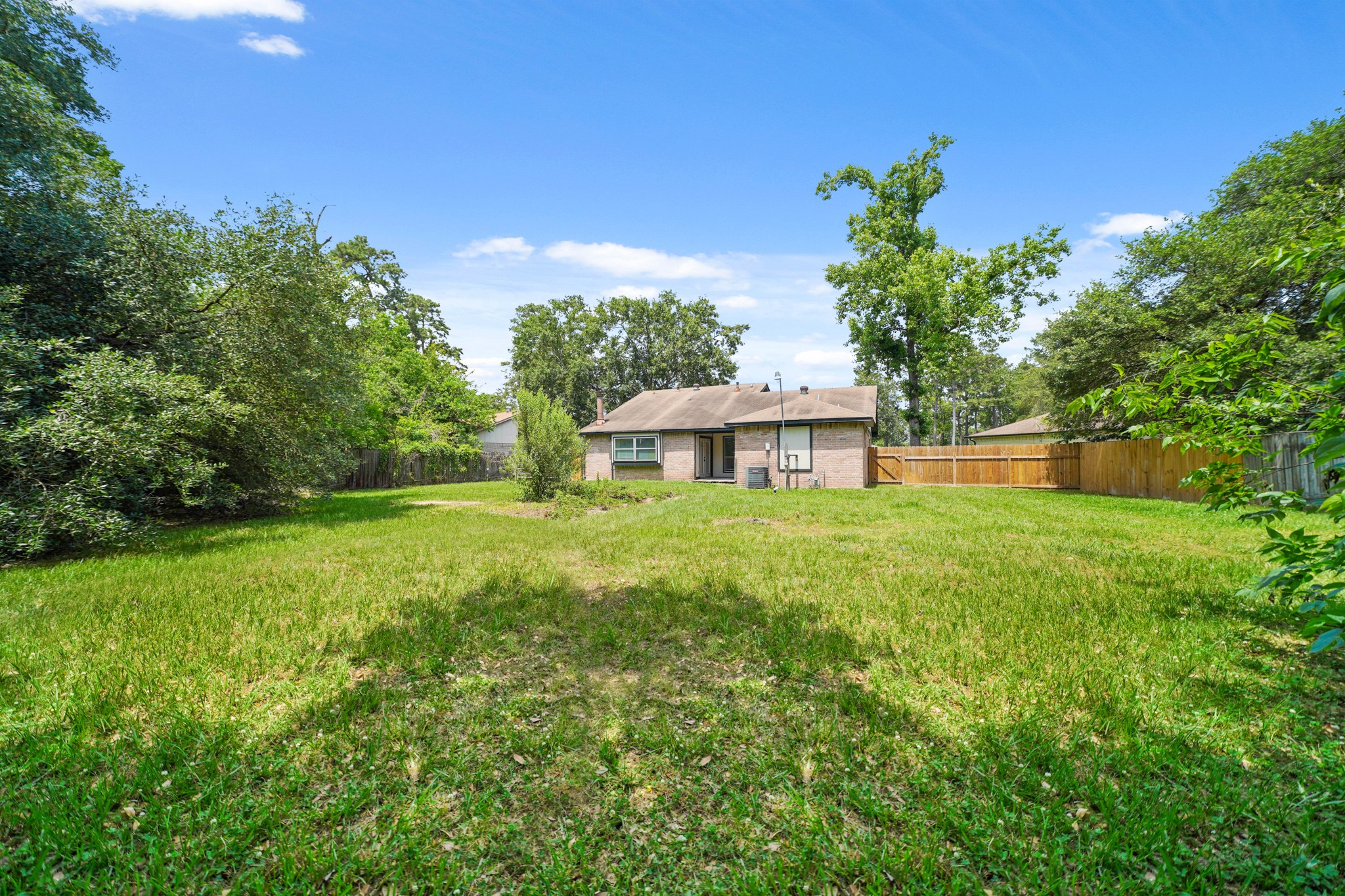 3623 Peachstone Place Spring, TX 77389 - Photo 20 of 20 a front view of a house with garden