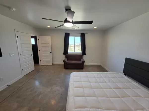 $2,200 | 2061 West Daniel Road, Unit 2, San Tan Valley, AZ 85144