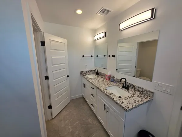 $2,200 | 2061 West Daniel Road, Unit 2, San Tan Valley, AZ 85144