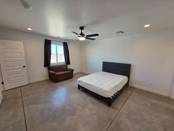 $2,200 | 2061 West Daniel Road, Unit 2, San Tan Valley, AZ 85144