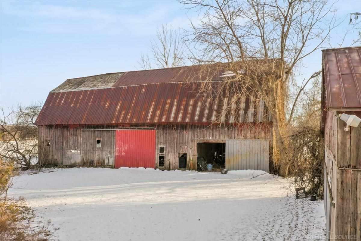 1256 Holmes Road Allenton, MI 48002 - Photo 7 of 32