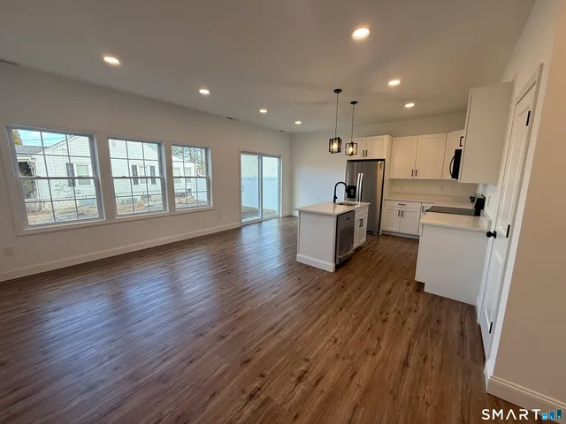 $419,000 | 124 Highlawn Street, Waterbury, CT 06705