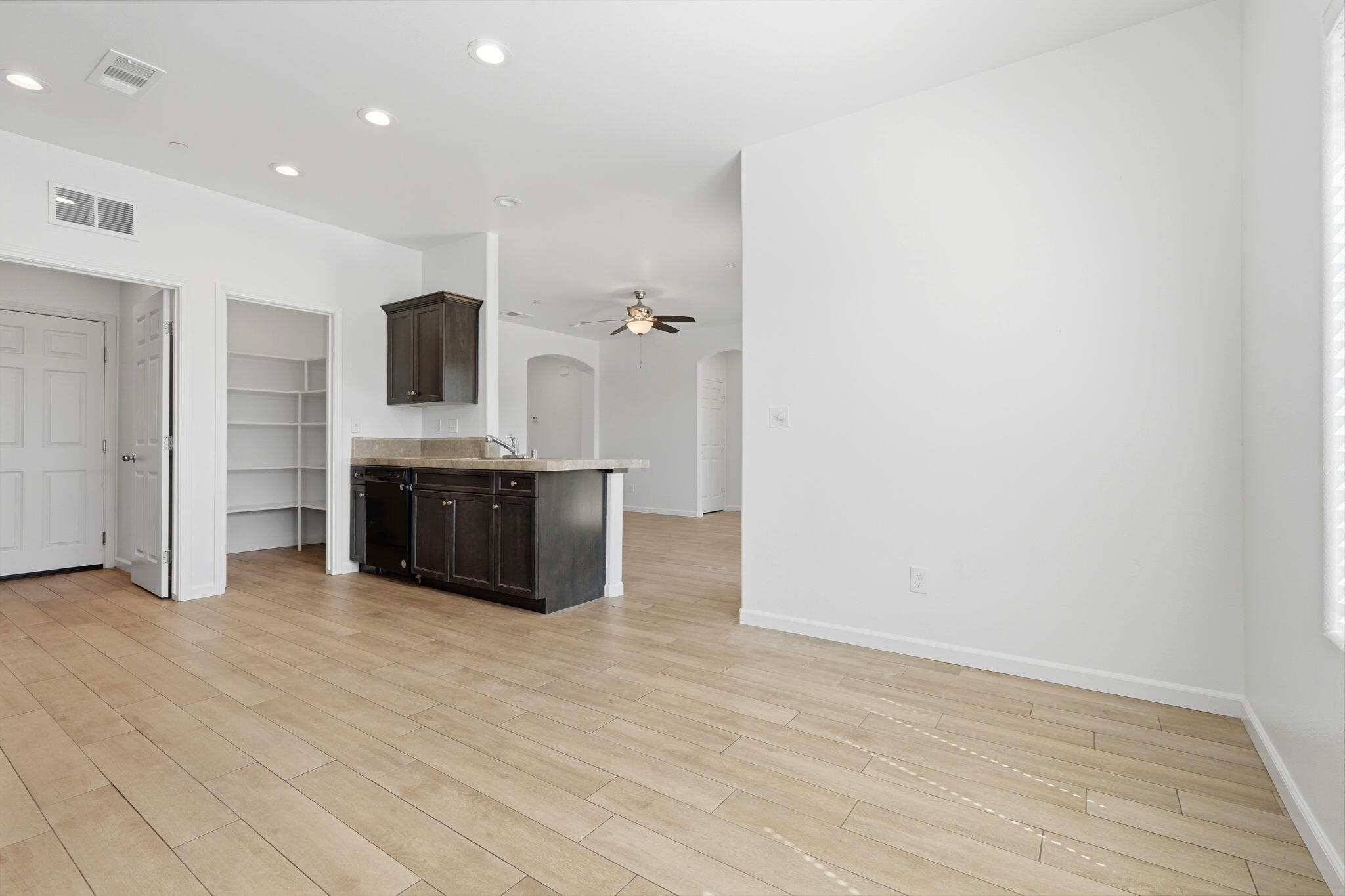 30734 Bellwood Road Visalia, CA 93291 - Photo 16 of 35 23-30734_Bellwood_Rd_022