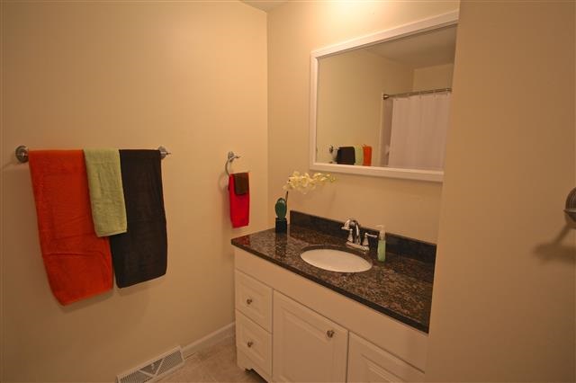 302 North Park Ridge Road Bloomington, IN 47408 - Photo 13 of 30 Gallery Image 13