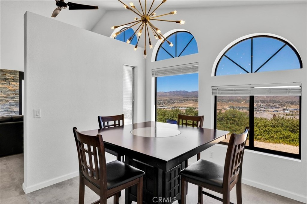 6177 Mandarin Road Yucca Valley, CA 92284 - Photo 11 of 58