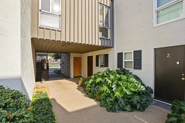 $399,999 | 1411 Creekside Drive, Unit 2, Walnut Creek, CA 94596