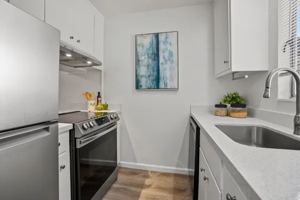 $399,999 | 1411 Creekside Drive, Unit 2, Walnut Creek, CA 94596
