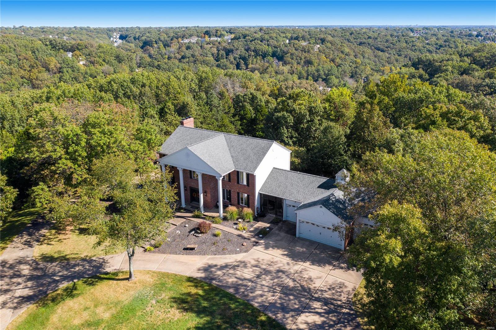 700 St Paul Road Ballwin, MO 63021 - Photo 2 of 42 Gallery Image 2