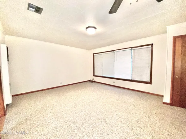 $900 | 801 2nd, Unit A, Rayne, LA 70578