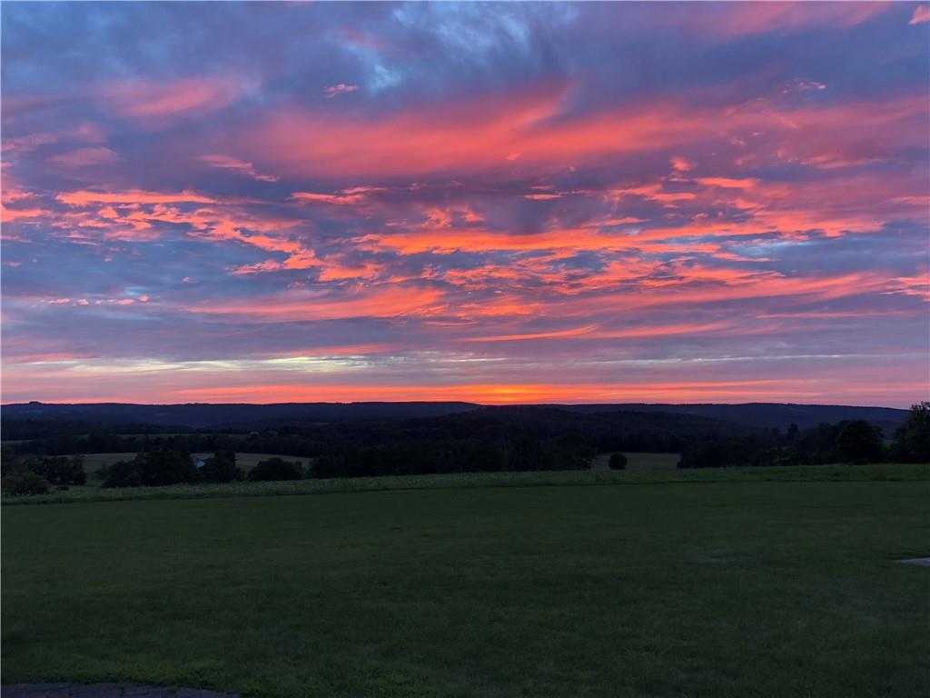 39 Caven Road Ligonier, PA 15658 - Photo 25 of 33 Enjoy the amazing SUNSETS from the back patio!