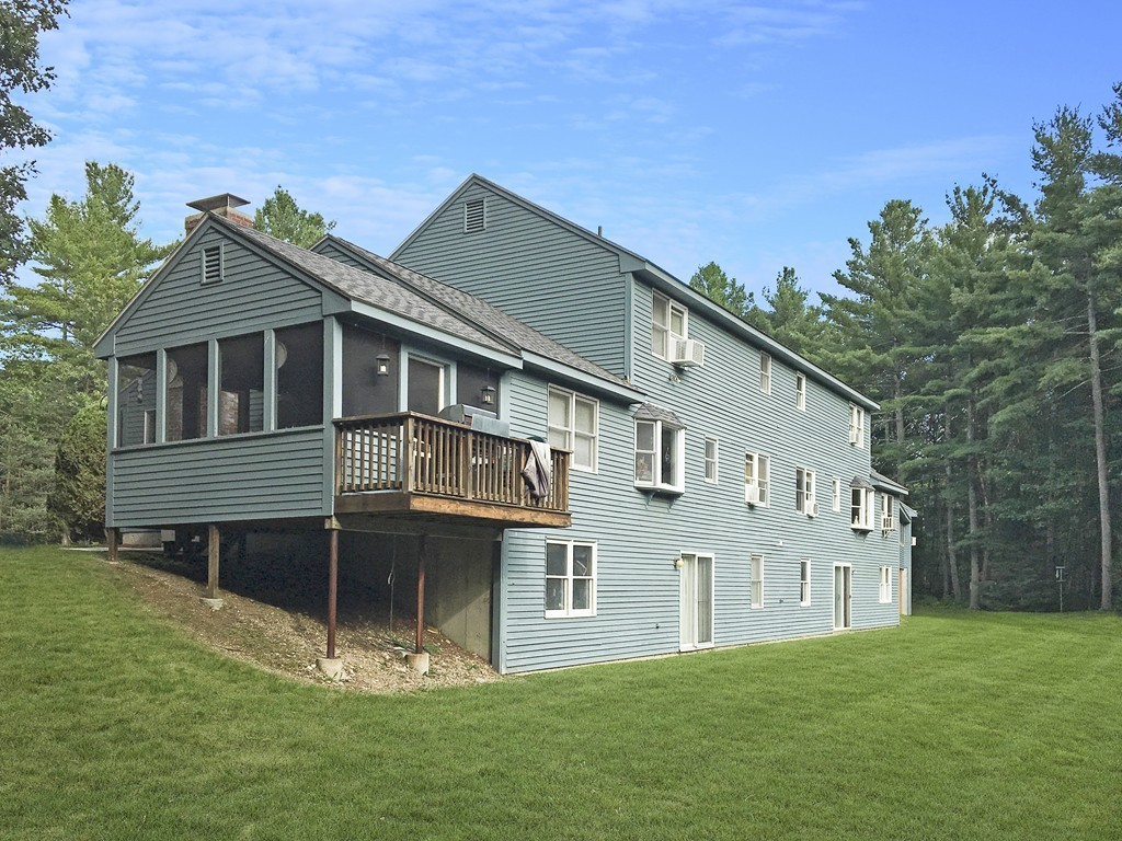 20 Riverview Road, Unit D Sterling, MA 01564 - Photo 3 of 26 Gallery Image 3