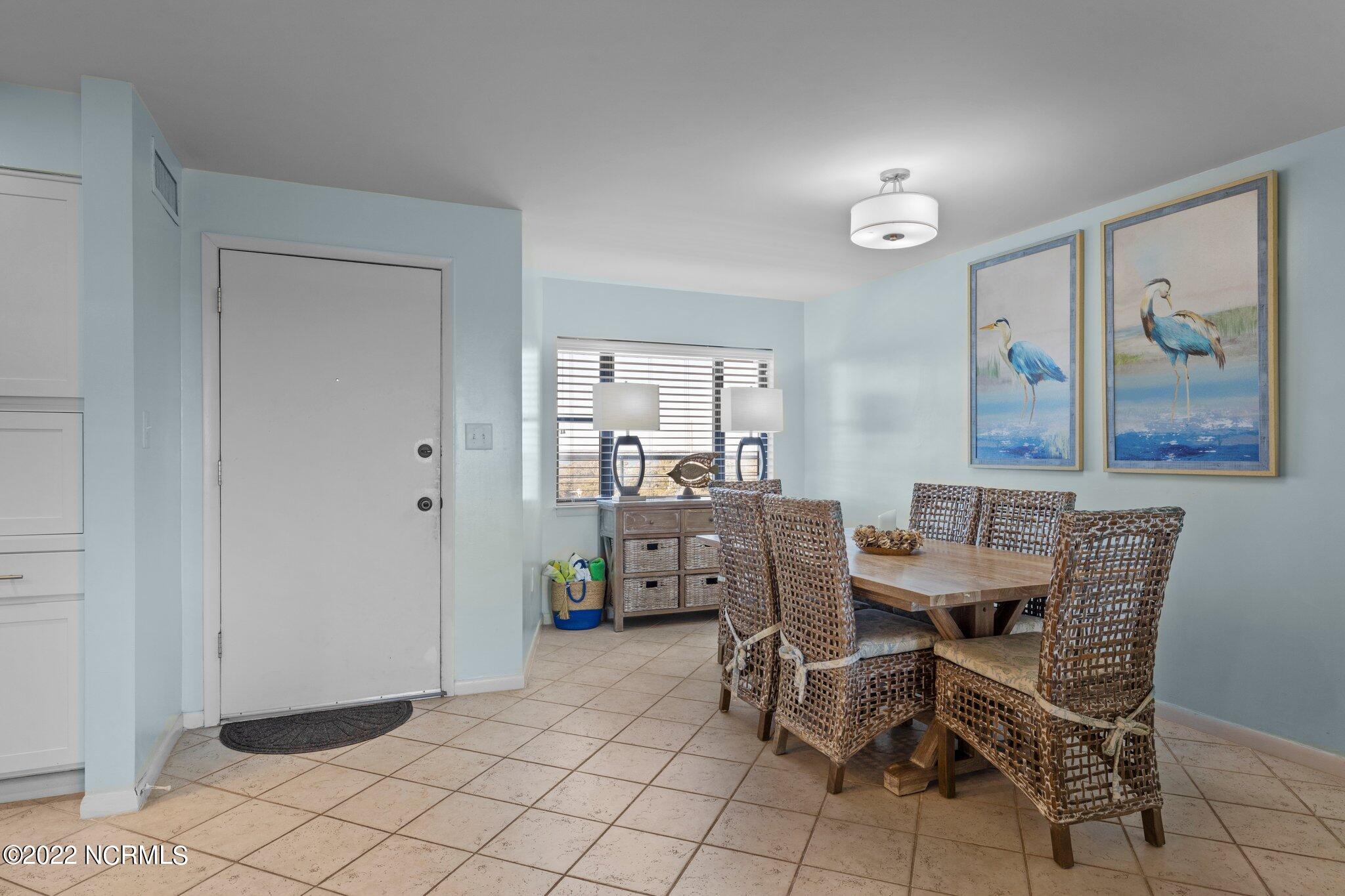 1505 Salter Path Road, Unit 425 Indian Beach, NC 28512 - Photo 14 of 35 Dining Area