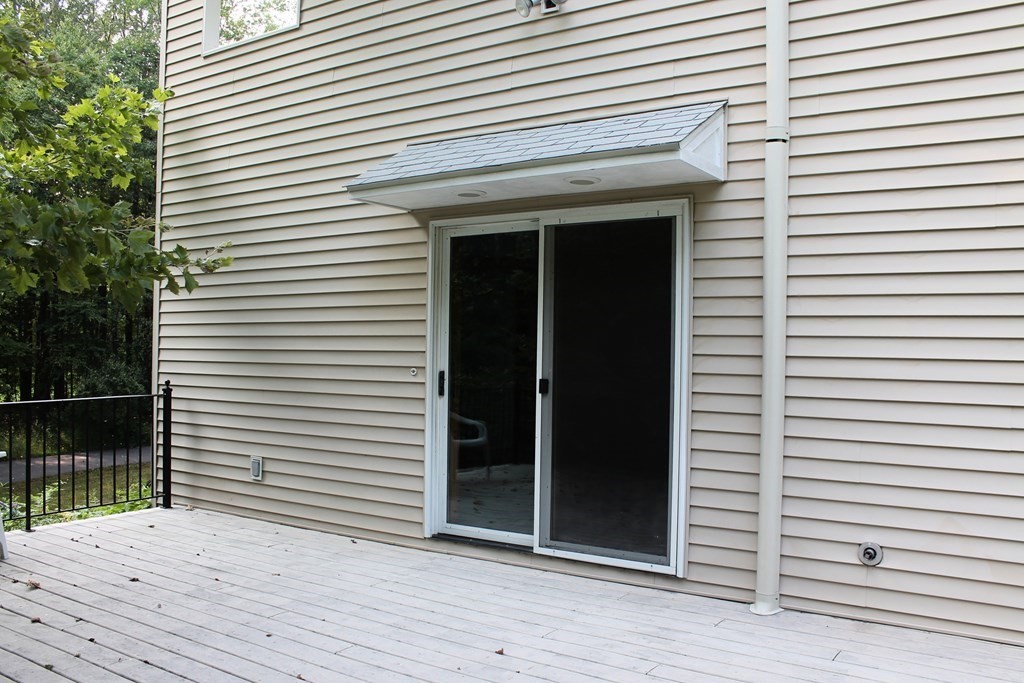 88 Groton Road Shirley, MA 01464 - Photo 3 of 30 a view of a terrace