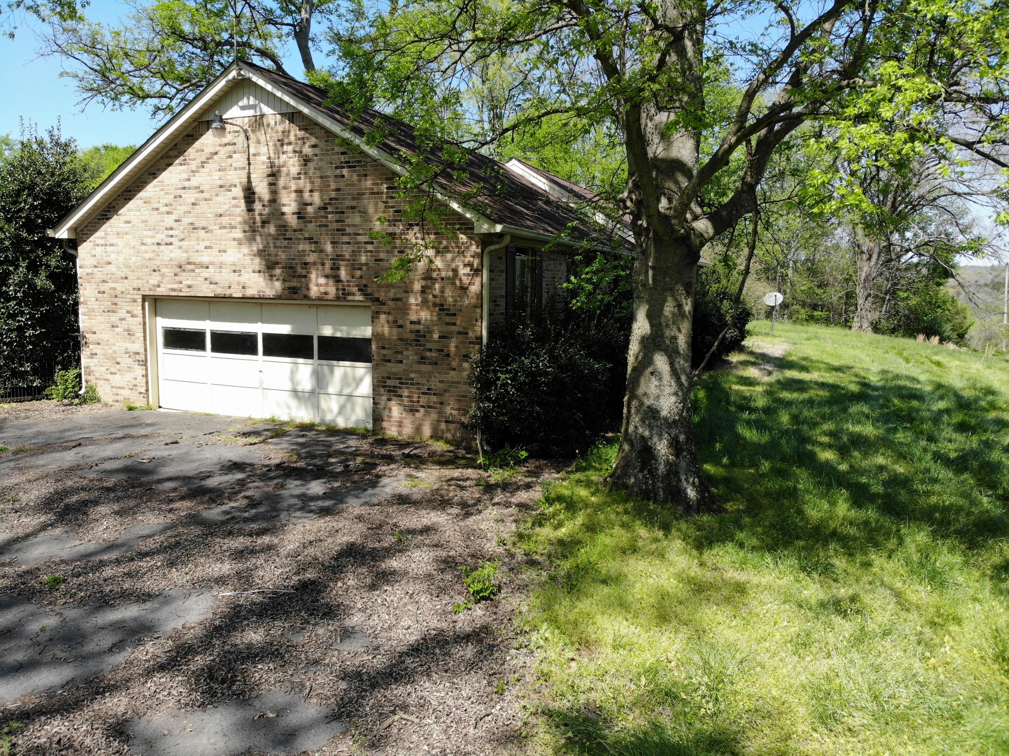 2255 Arthur Hutcherson Road Columbia, TN 38401 - Photo 5 of 43