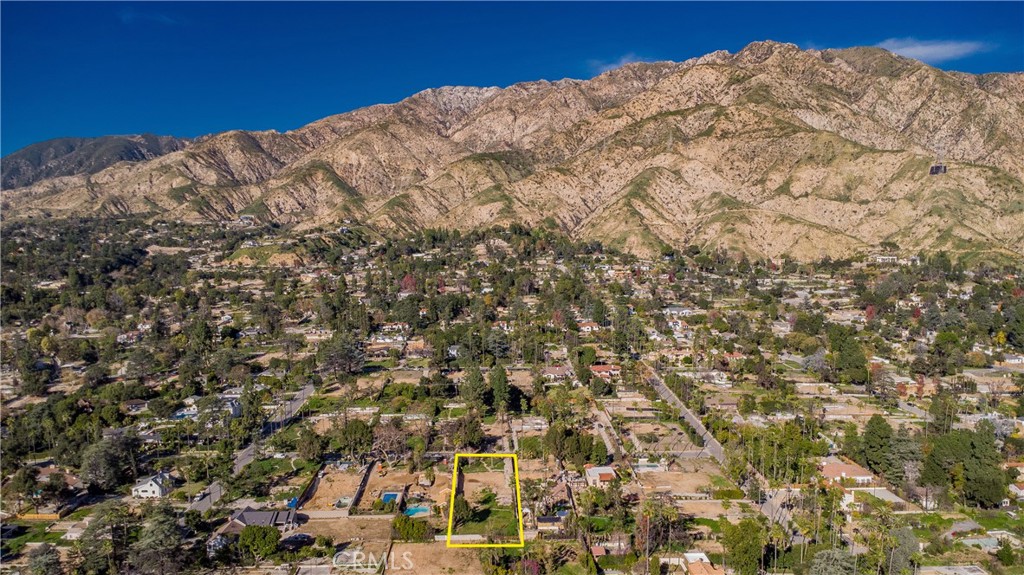 1678 Braeburn Road Altadena, CA 91001 - Photo 13 of 24 This image has been digitally enhanced.