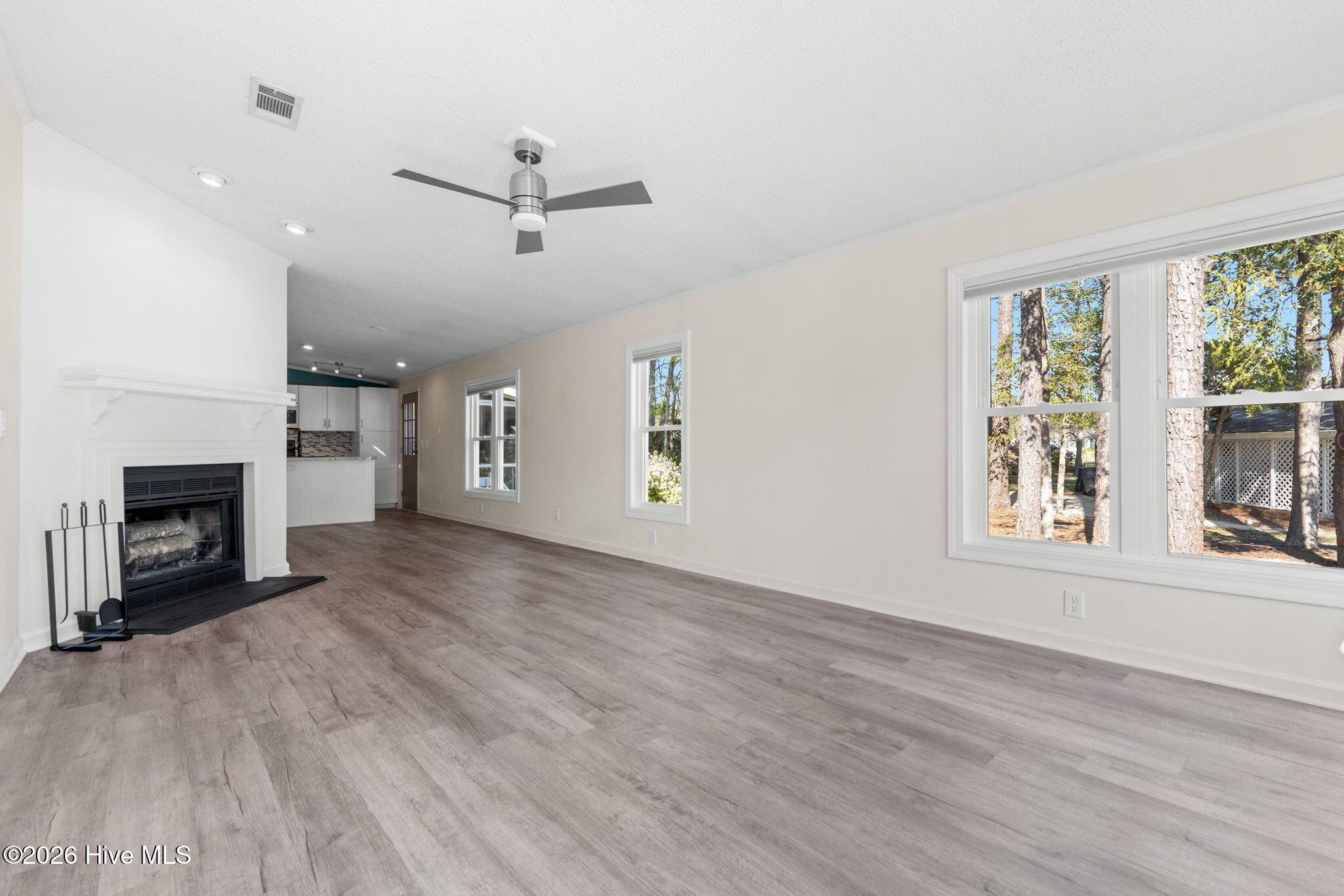 501 Deer Path Calabash, NC 28467 - Photo 7 of 58 Living Room