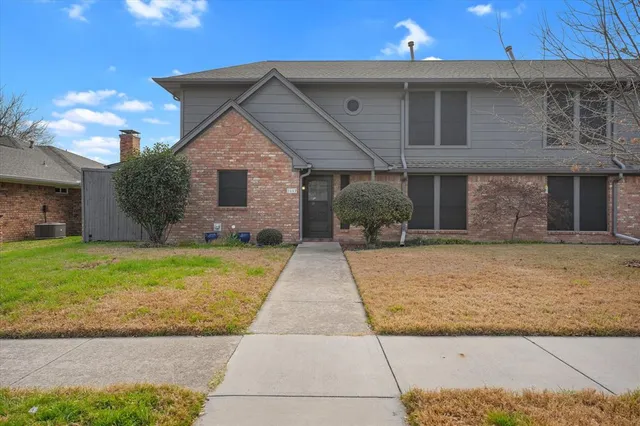 $330,000 | 2112 Teakwood Lane, Plano, TX 75075
