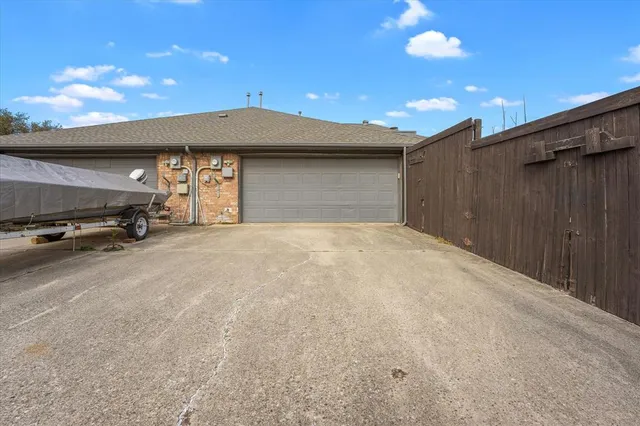 $330,000 | 2112 Teakwood Lane, Plano, TX 75075