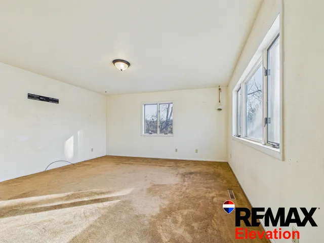 $205,000 | 208 4th Avenue North, Greybull, WY 82426