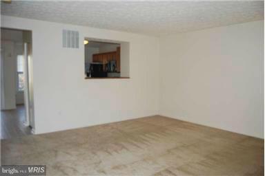 2023 Hackberry Road Essex, MD 21221 - Photo 4 of 21 Living Room