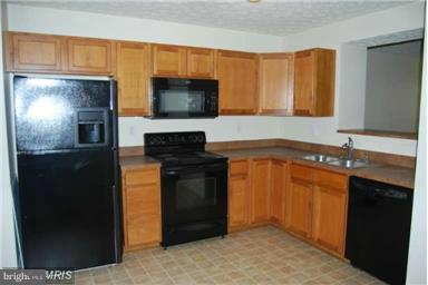 2023 Hackberry Road Essex, MD 21221 - Photo 7 of 21 Kitchen
