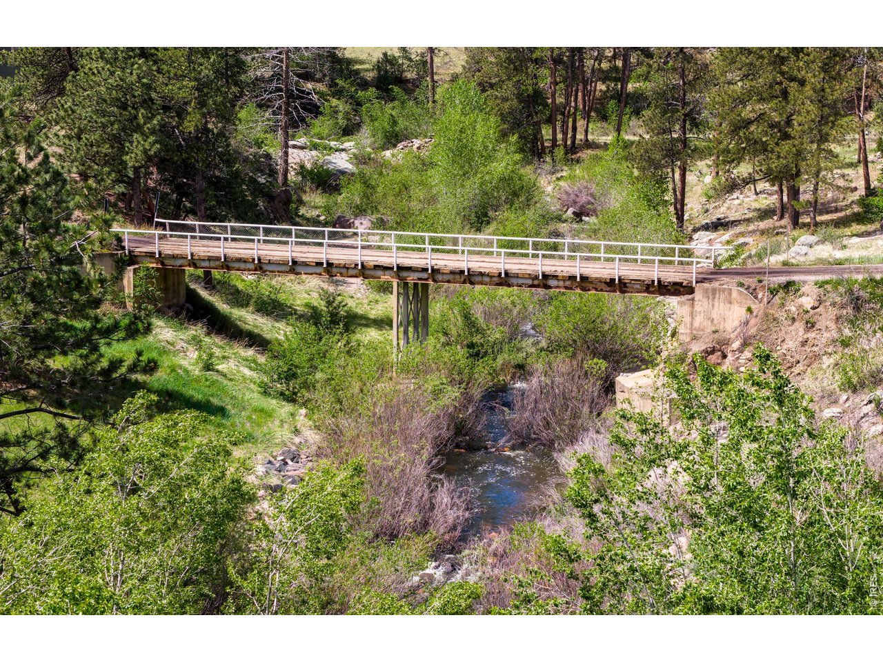 655 Kiowa Road Lyons, CO 80540 - Photo 31 of 48